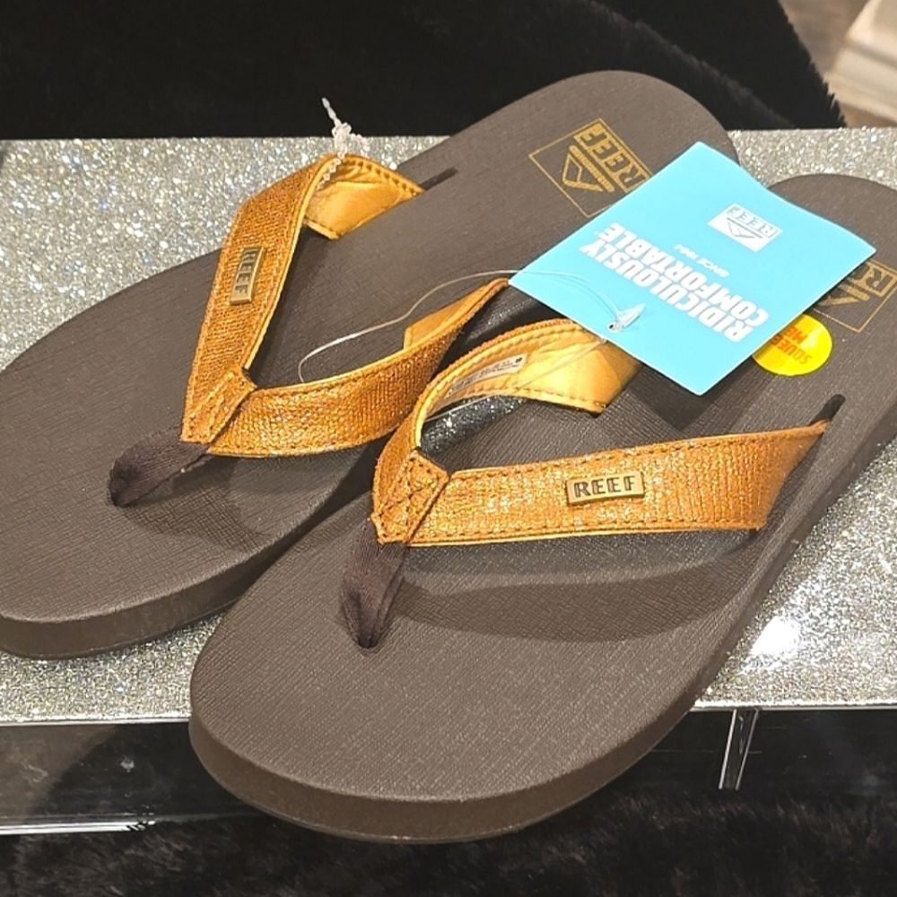 Reef Mia Sassy Flip-Flop Sandals - Picture 3 of 5